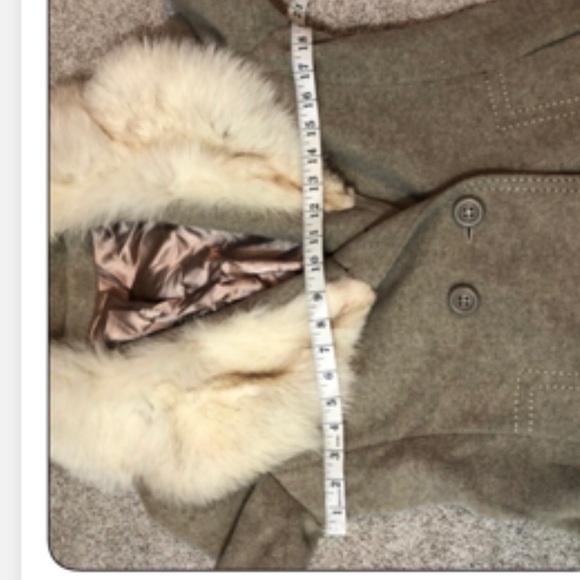 VINTAGE WOOL & FUR TRIM TAN AND CREAM COAT - Picture 6 of 7